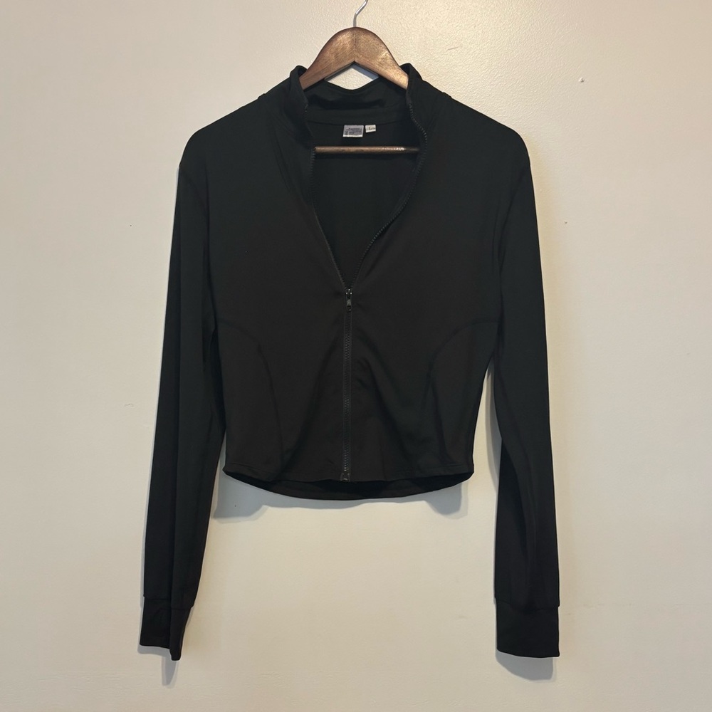 Black Athletic Zipper Top Large